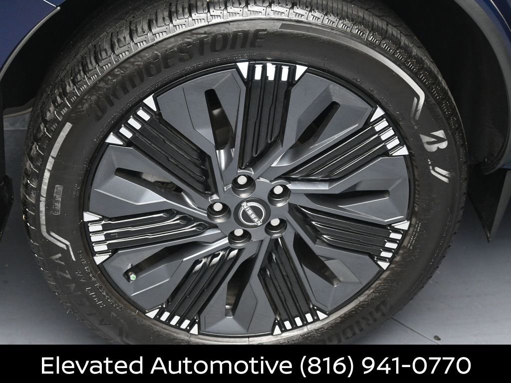 Certified 2025 Nissan Murano Platinum w/ Cargo Package AWD/4WD image 5
