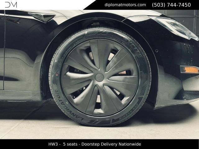 Used 2022 Tesla Model S AWD/4WD image 37