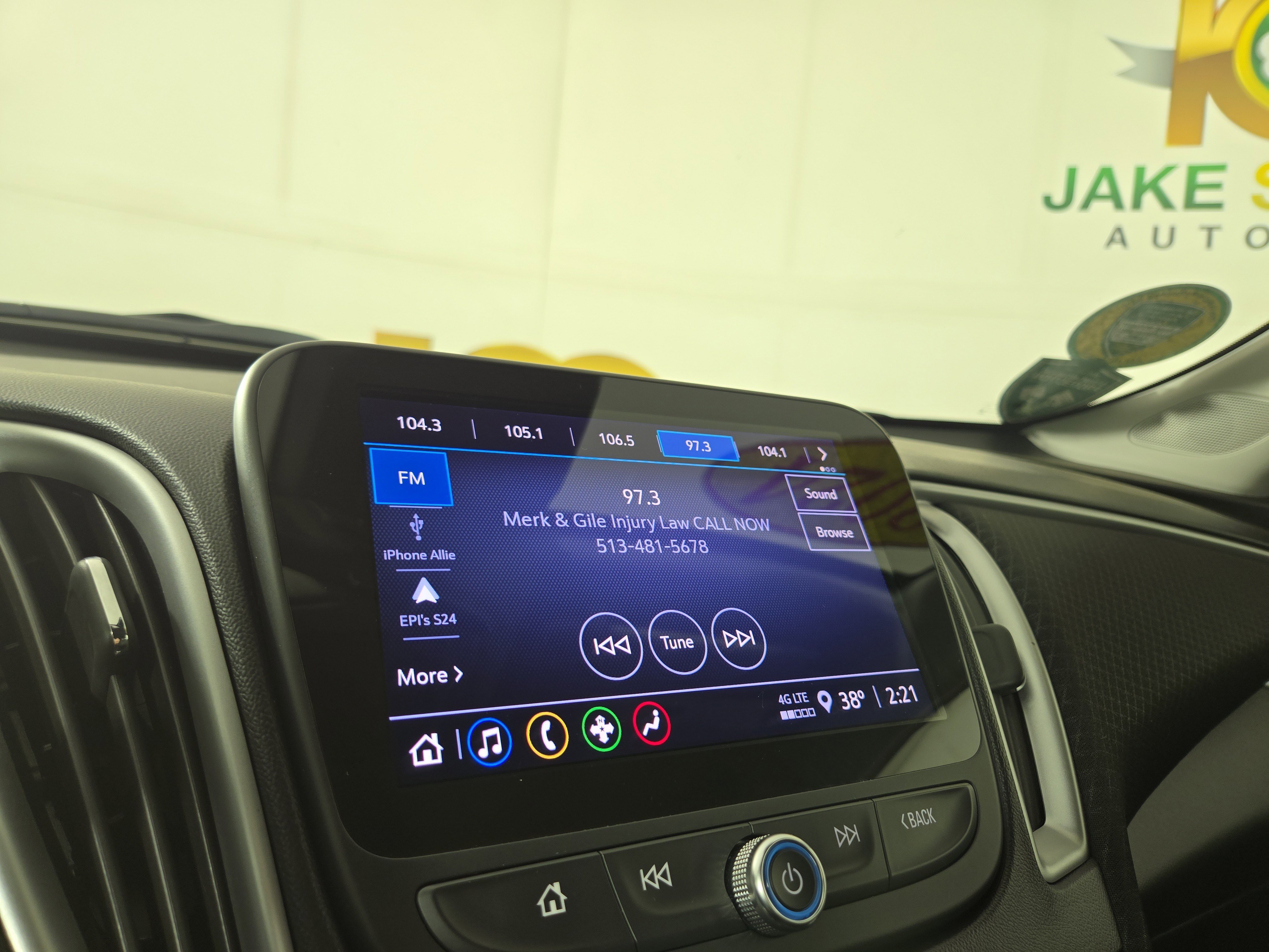 Used 2024 Chevrolet Malibu LT image 19