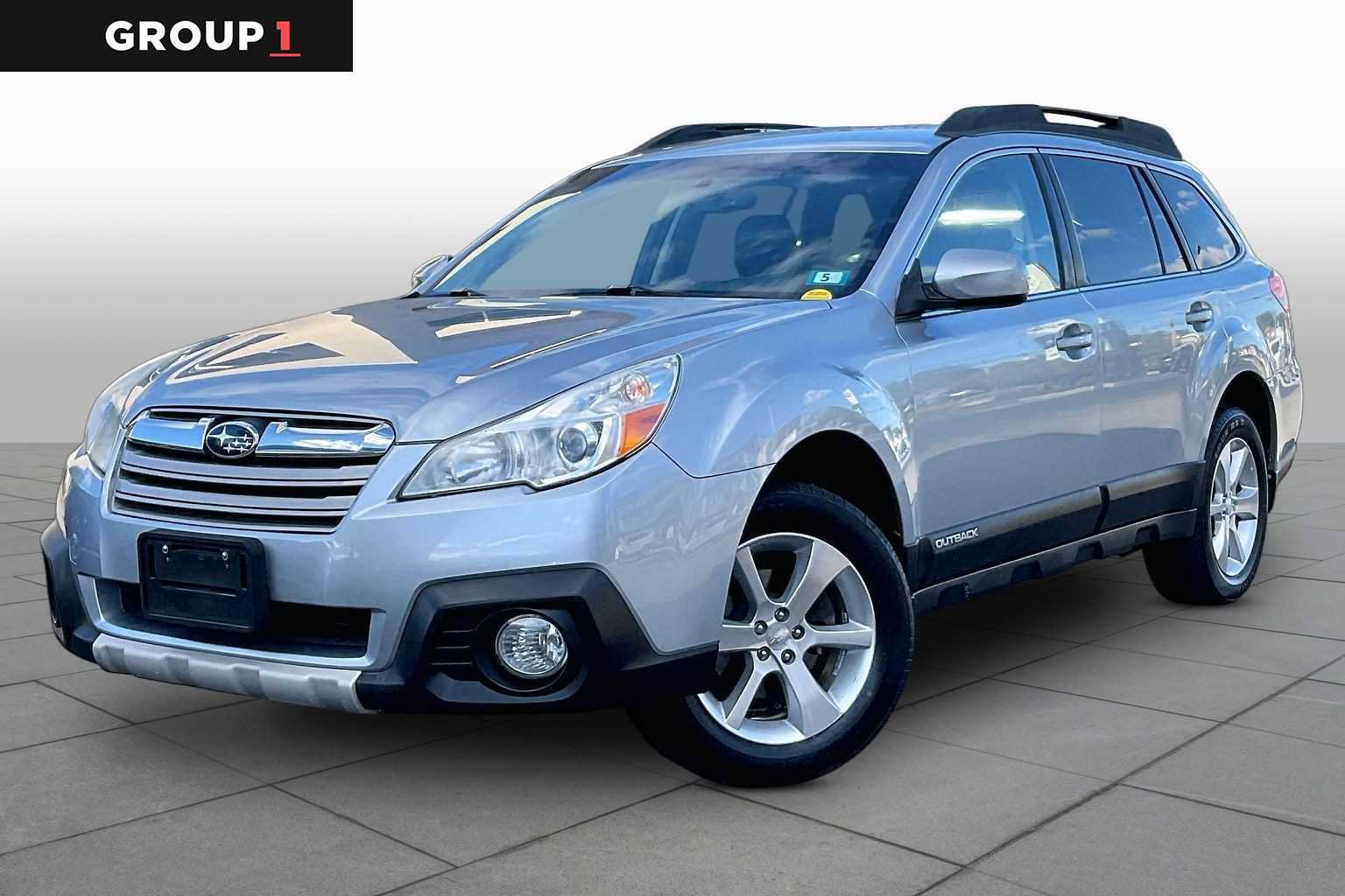 Used 2014 Subaru Outback 2.5i Limited AWD/4WD image 1