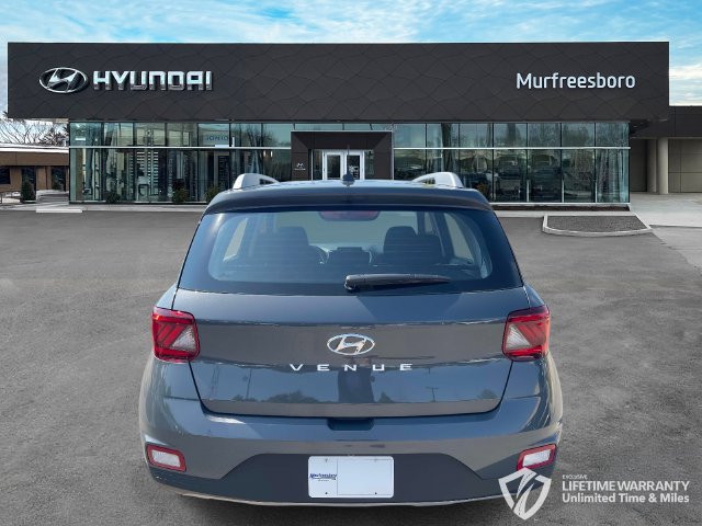 New 2026 Hyundai Venue SEL FWD image 4