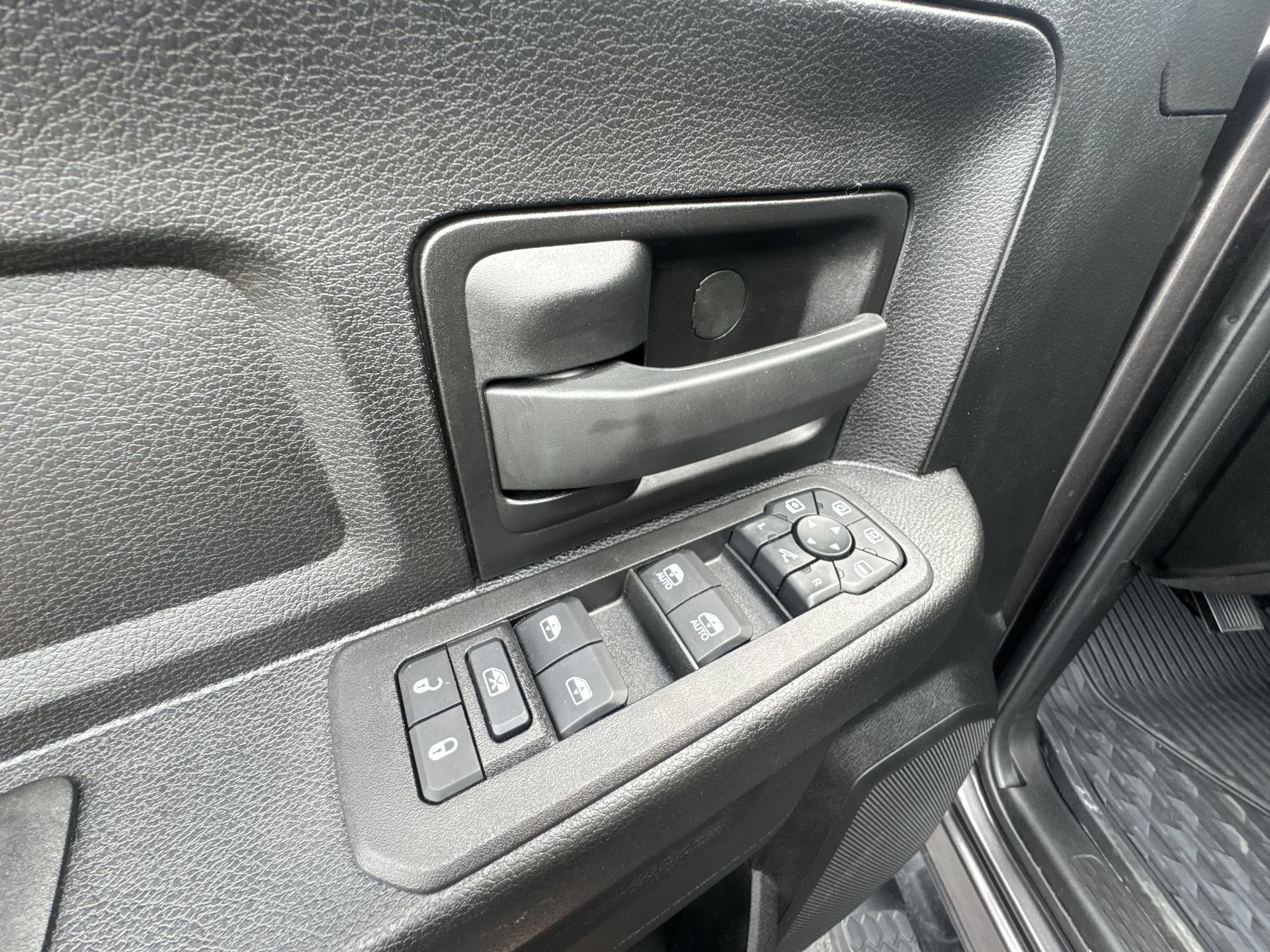 Used 2026 RAM 2500 Warlock AWD/4WD image 13
