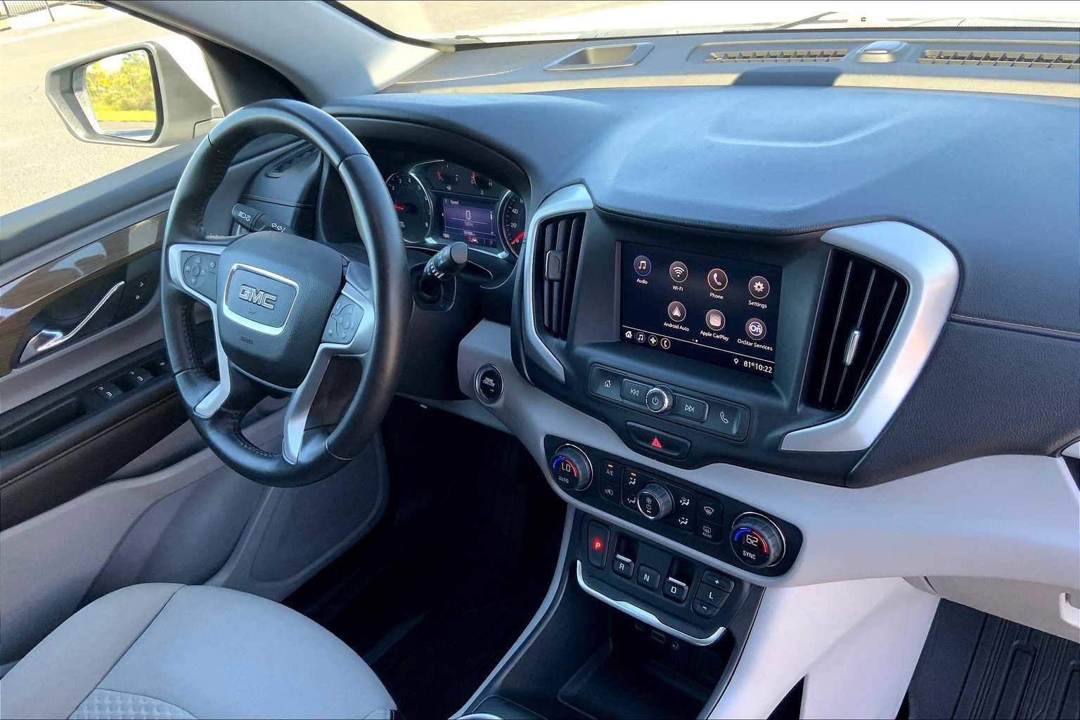 Used 2020 GMC Terrain SLE w/ Driver Convenience Package image 33