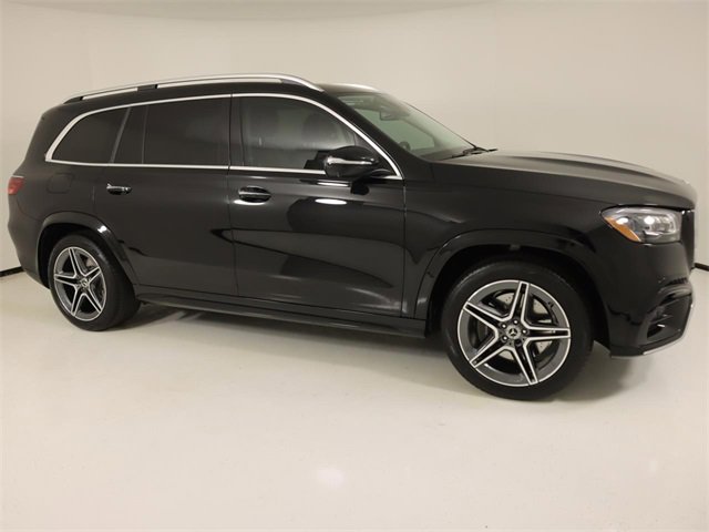 Used 2024 Mercedes-Benz GLS 450 4MATIC image 6