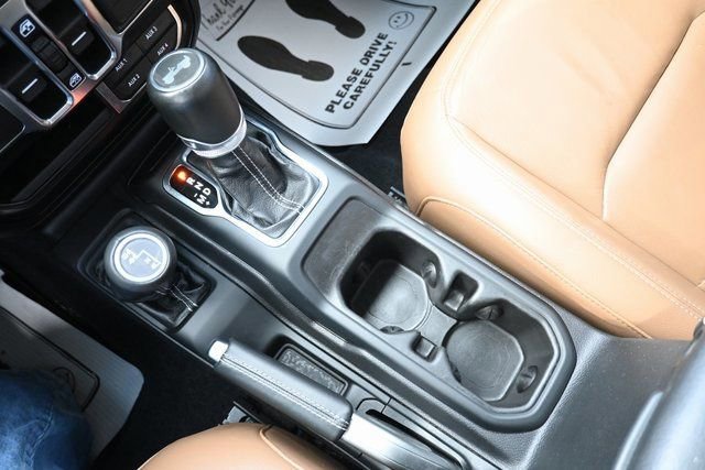 Used 2021 Jeep Wrangler Unlimited Sahara image 28