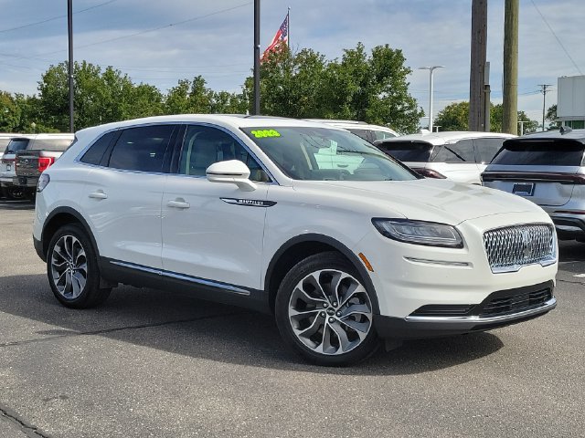 Certified 2023 Lincoln Nautilus Reserve FWD image 31