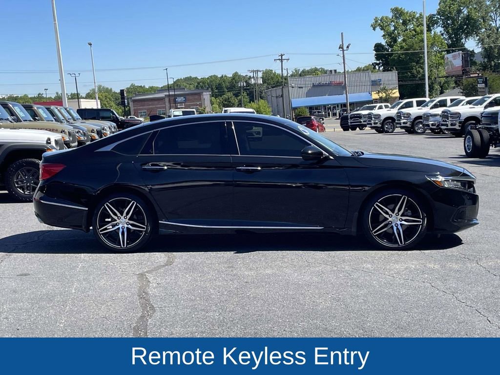Used 2021 Honda Accord Touring image 9