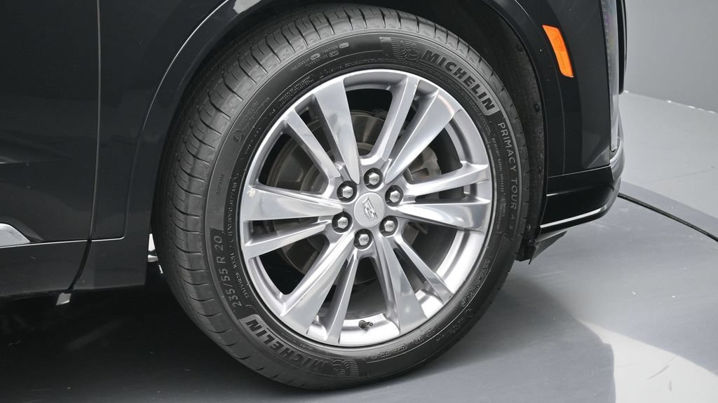 Certified 2023 Cadillac XT6 Premium Luxury FWD image 6