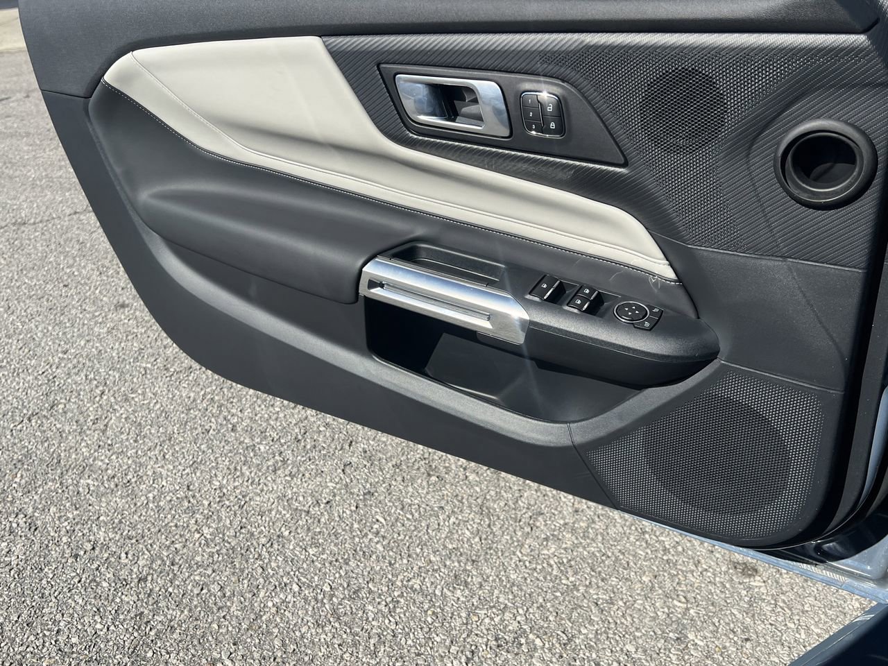 New 2025 Ford Mustang Premium image 16