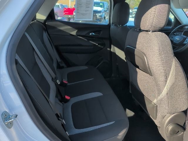 Used 2023 Chevrolet TrailBlazer LS FWD image 38