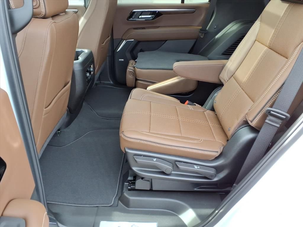 New 2026 Chevrolet Tahoe High Country image 8