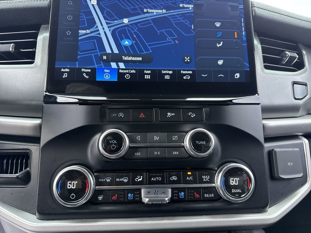 Used 2024 Ford Expedition Max XLT image 19