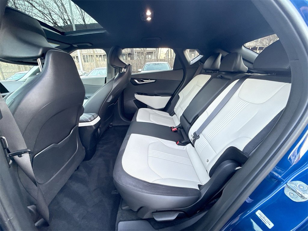 Used 2024 Kia EV6 GT-Line w/ GT-Line White Seat Package image 25