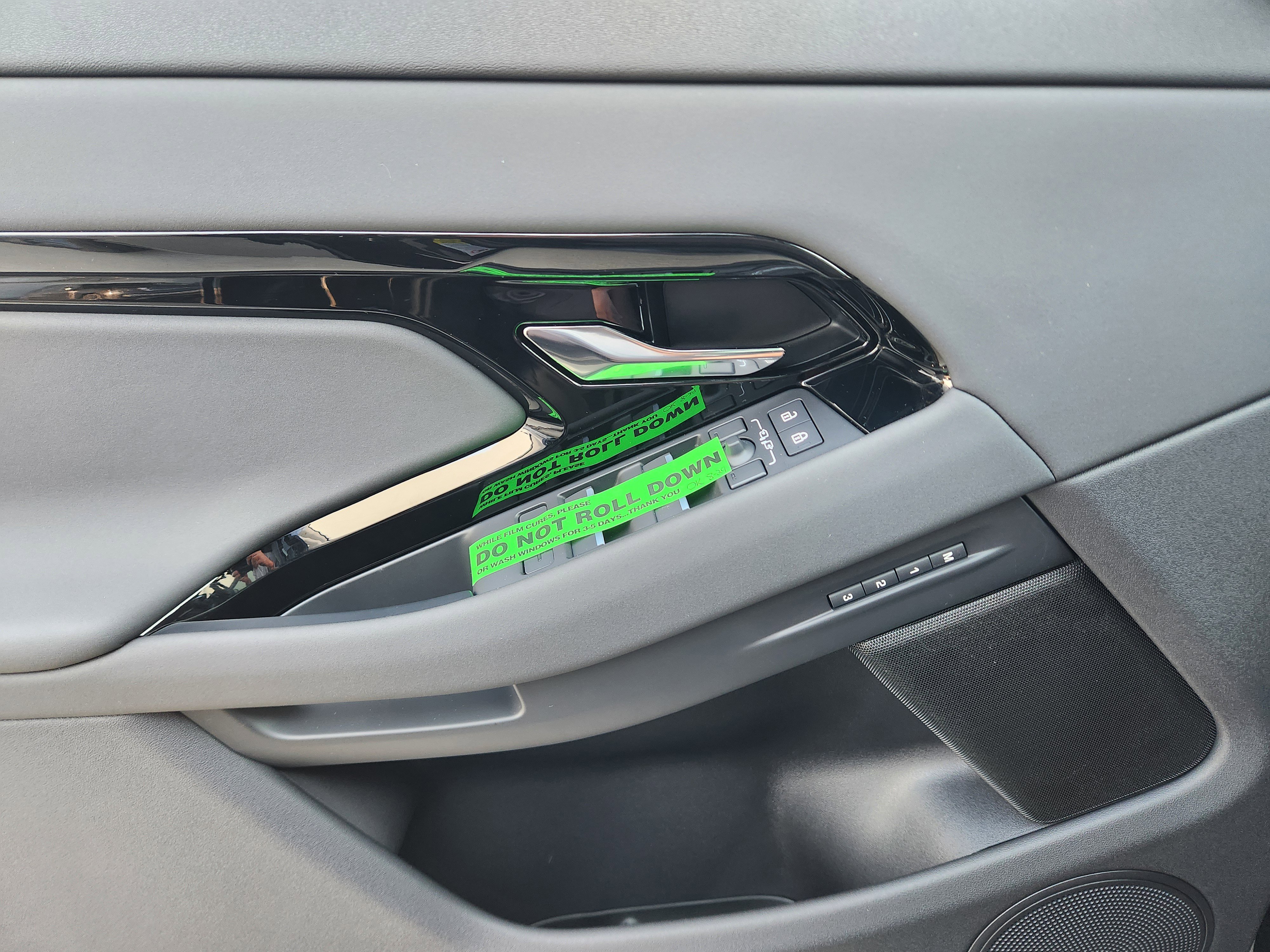 New 2026 Land Rover Range Rover Evoque S image 22