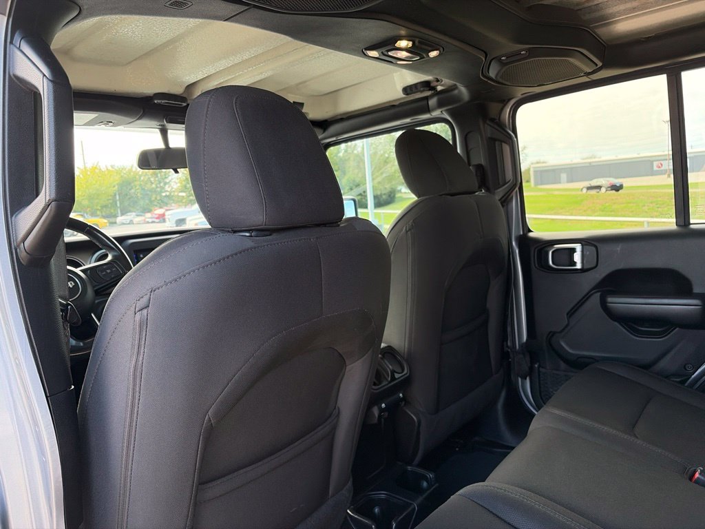 Used 2020 Jeep Gladiator Sport w/ Quick Order Package 24S AWD/4WD image 37