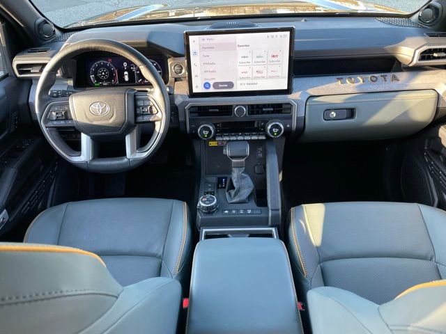 Used 2025 Toyota 4Runner Trailhunter AWD/4WD image 10