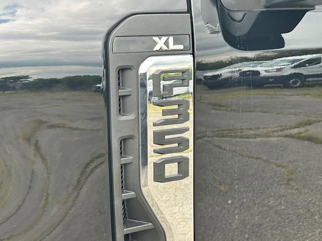 New 2026 Ford F350 XL image 26