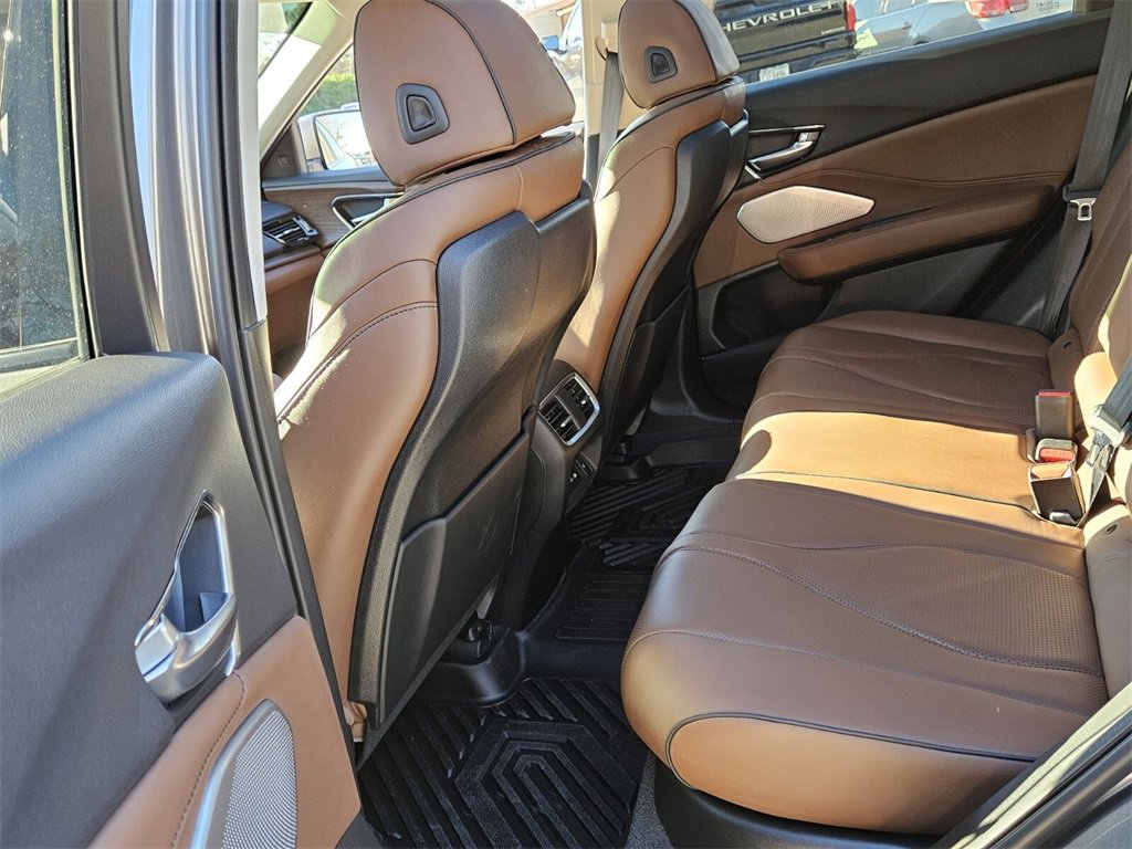 Used 2025 Acura RDX SH-AWD w/ Advance Package image 4