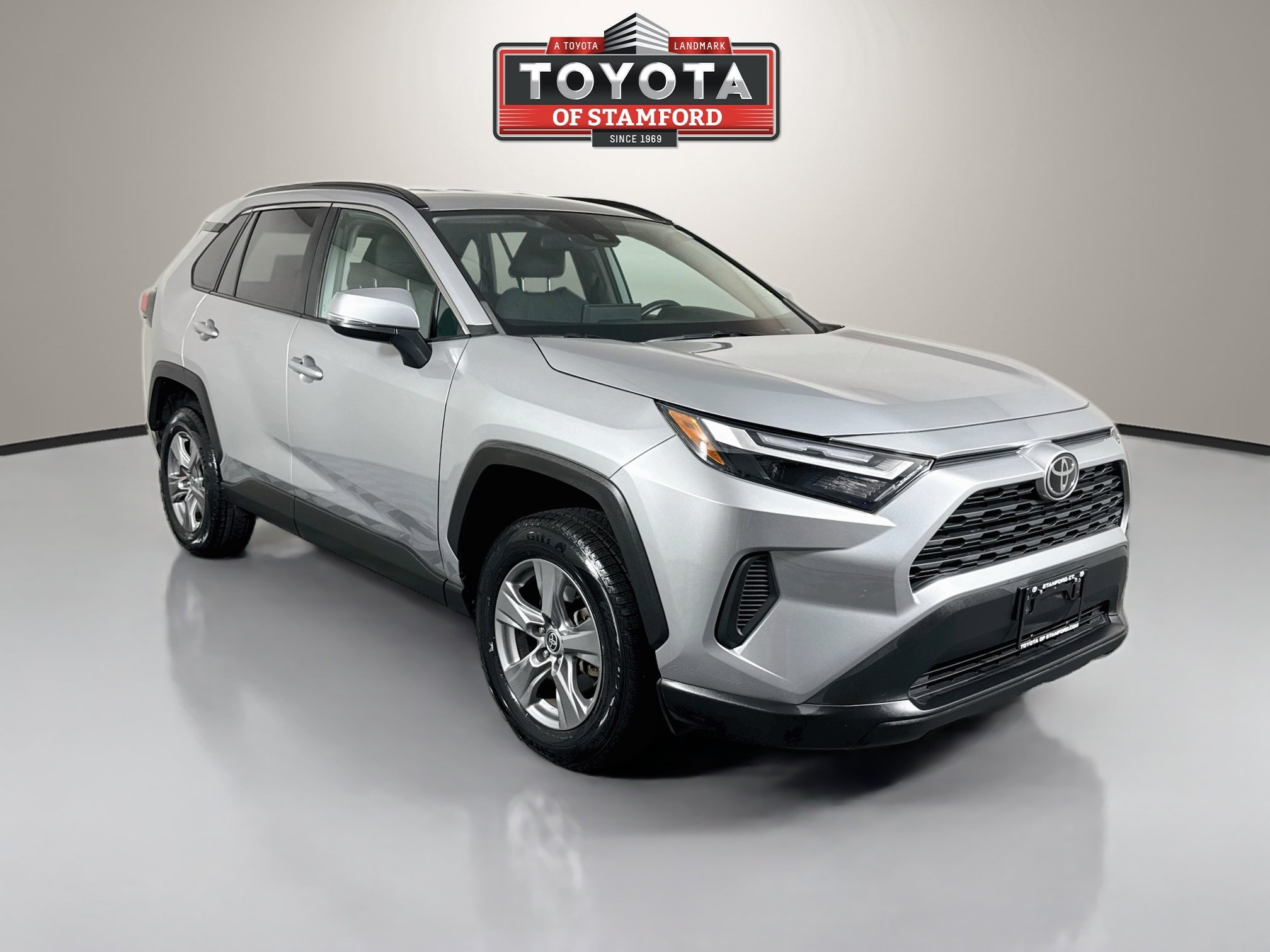 Used 2022 Toyota RAV4 XLE