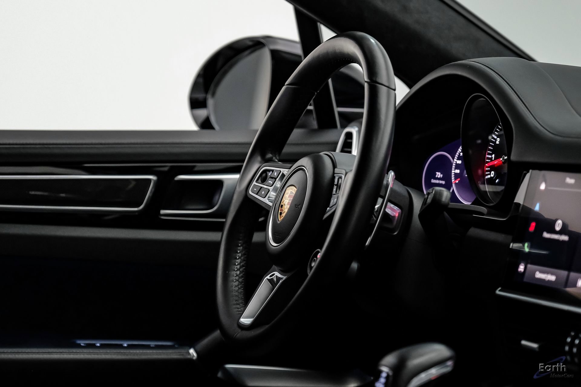 Used 2022 Porsche Cayenne Turbo image 54