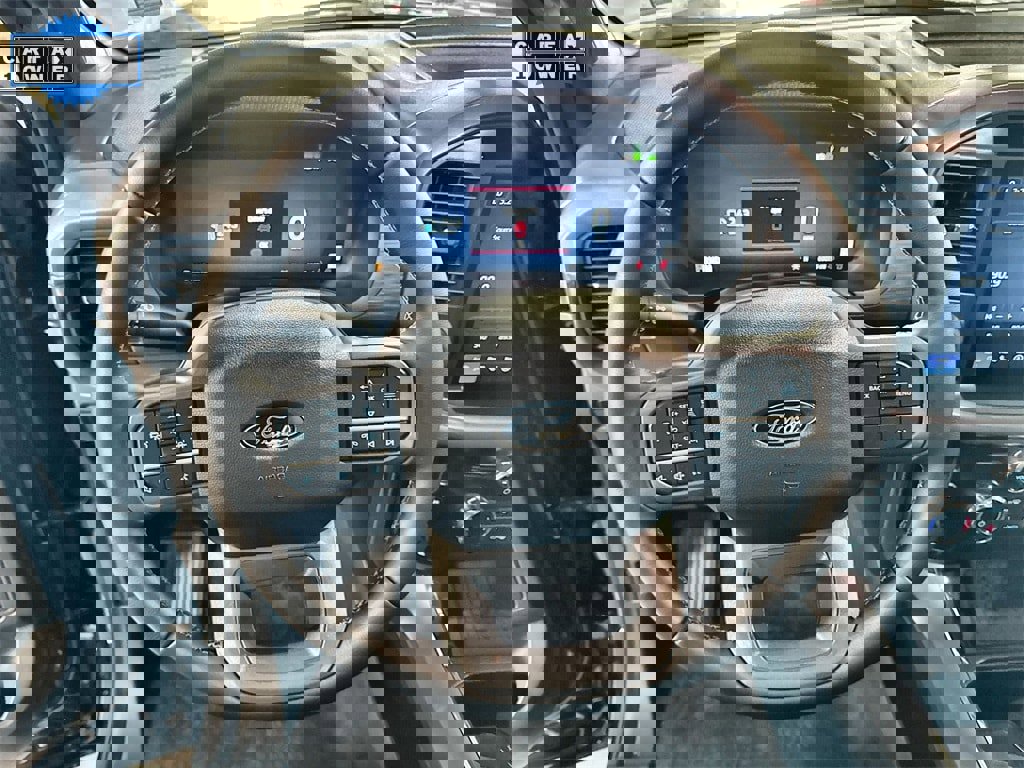 Used 2025 Ford F150 XLT w/ Equipment Group 302A MID image 17