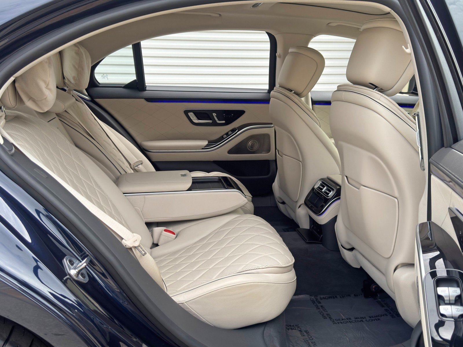 Used 2022 Mercedes-Benz S 580 4MATIC Sedan w/ AMG Line Package image 52