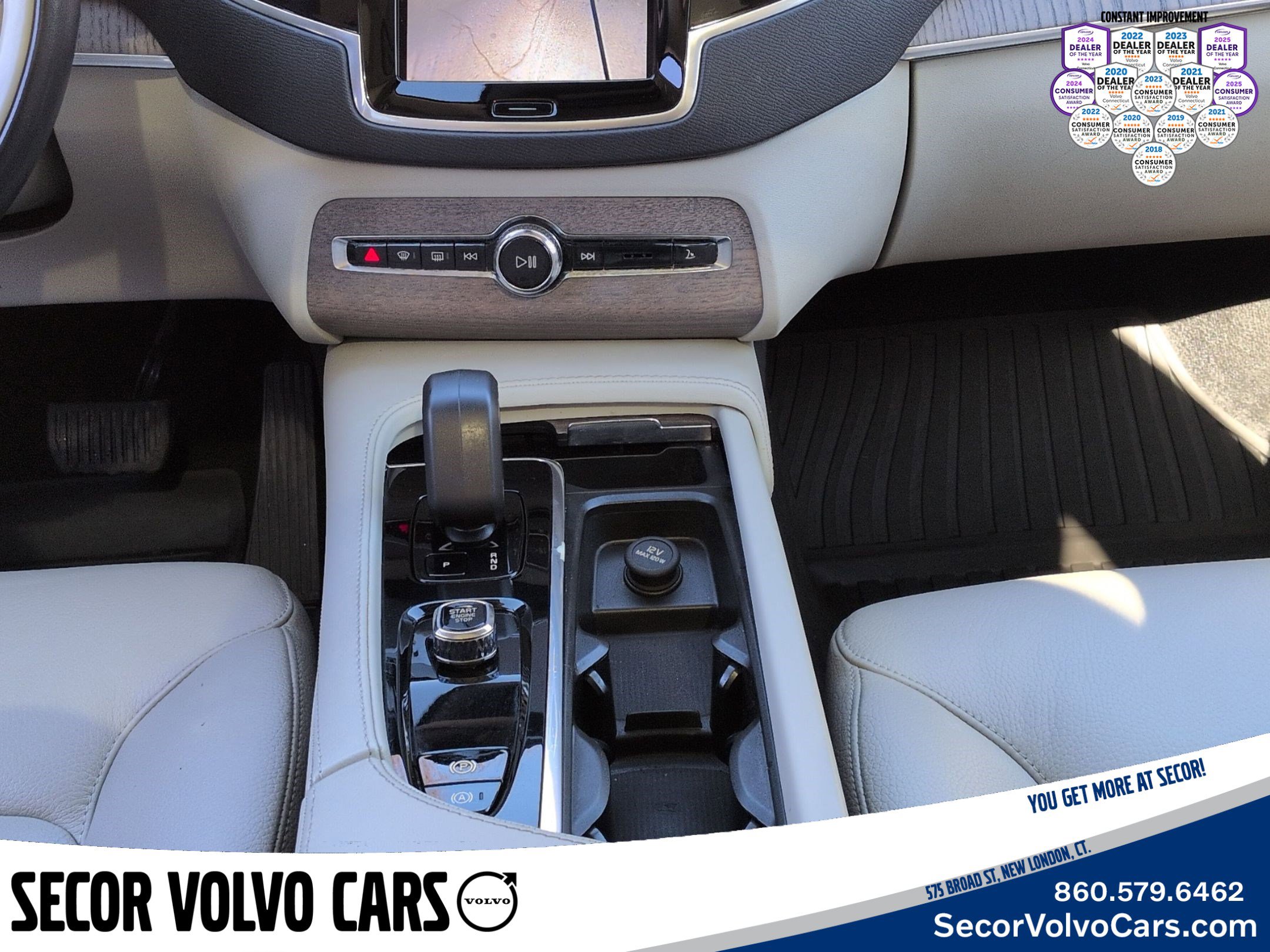 Used 2023 Volvo XC90 B6 Plus w/ Protection Package Premier image 15