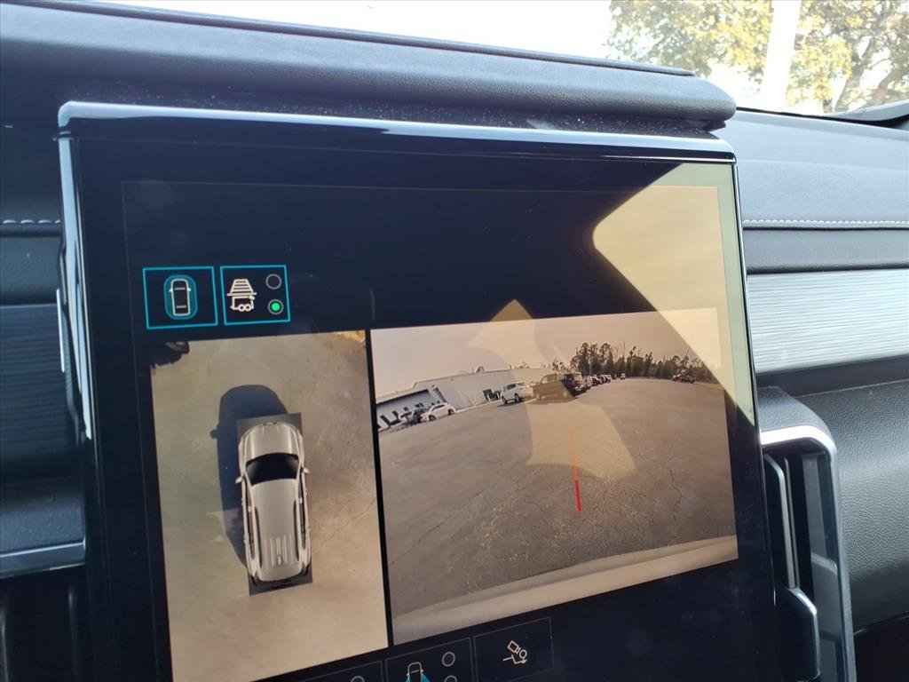 Used 2025 GMC Acadia Elevation image 21