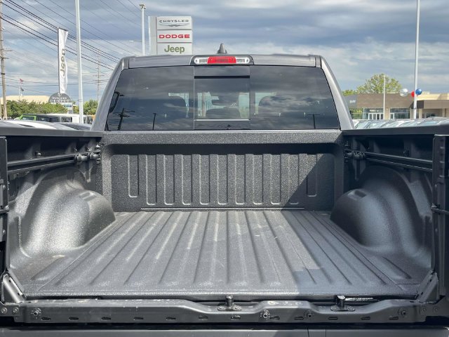 New 2027 RAM 1500 4x4 Crew Cab image 19