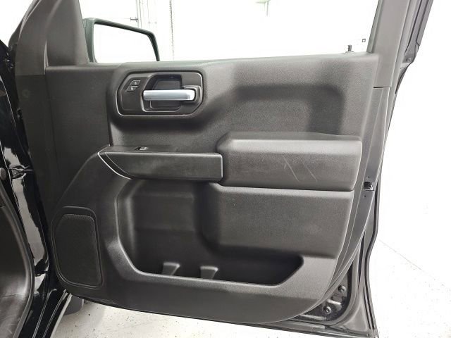 Used 2021 Chevrolet Silverado 1500 Custom image 31