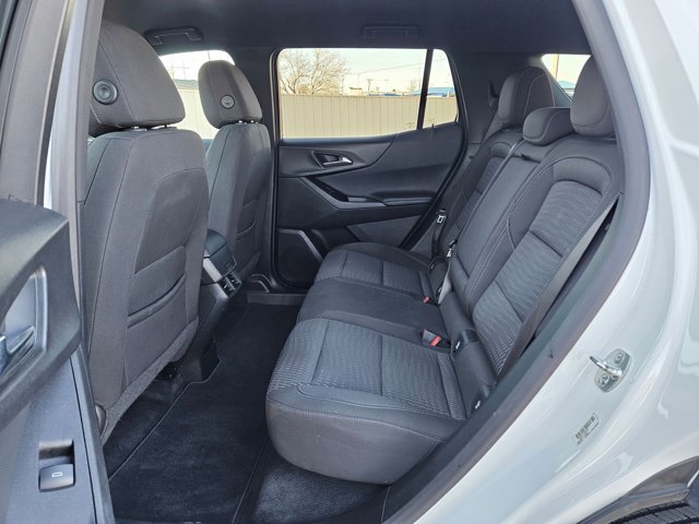 Used 2025 Chevrolet Equinox LT image 18