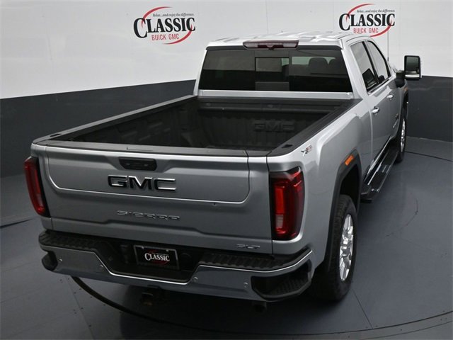 Used 2023 GMC Sierra 2500 SLT w/ SLT Premium Package image 25