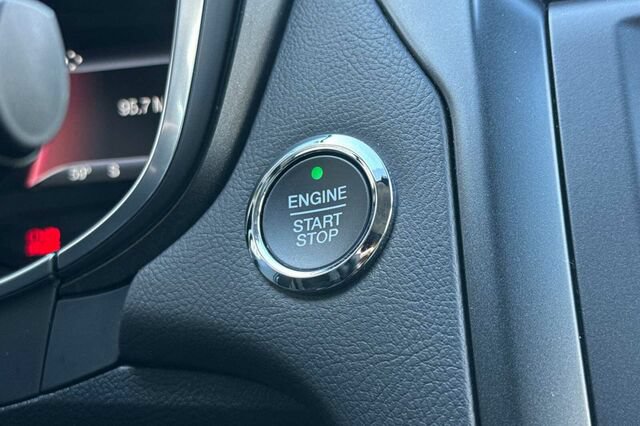 Certified 2017 Ford Fusion Titanium FWD image 22