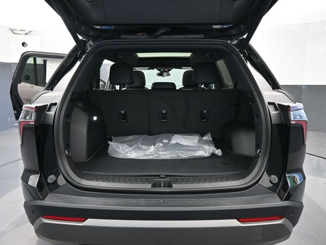 New 2026 Chevrolet Equinox LT w/ Convenience Package II image 8