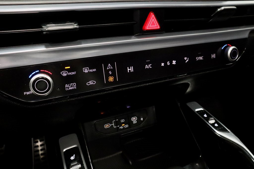 Used 2025 Kia Sorento SX image 33