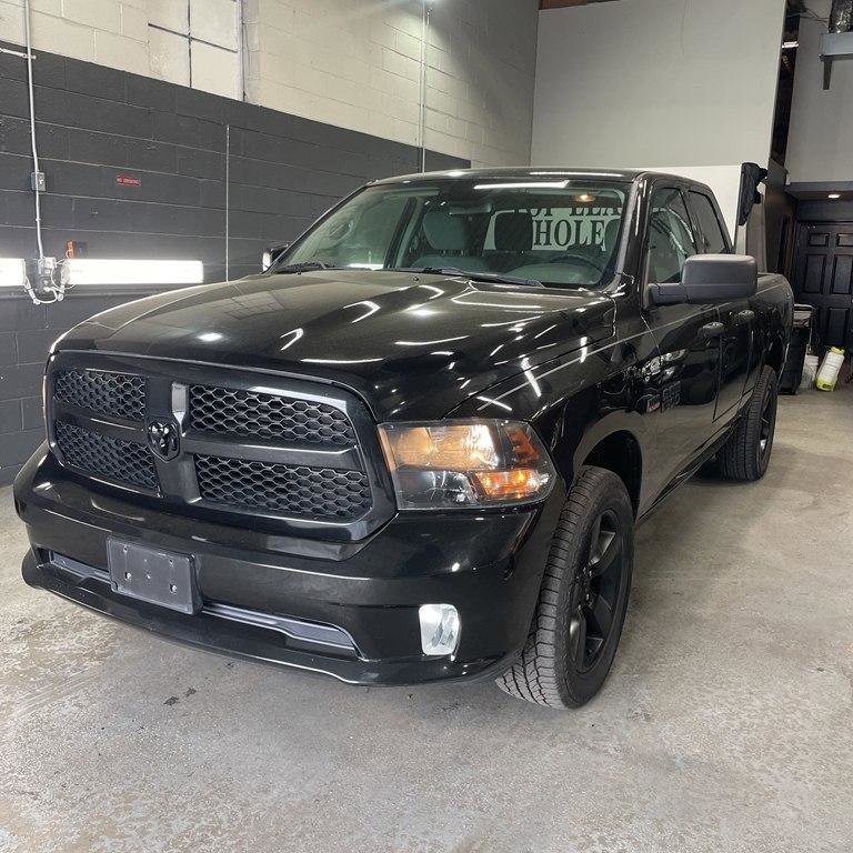 Used 2015 RAM 1500 Express w/ Black Ram 1500 Express Group image 1
