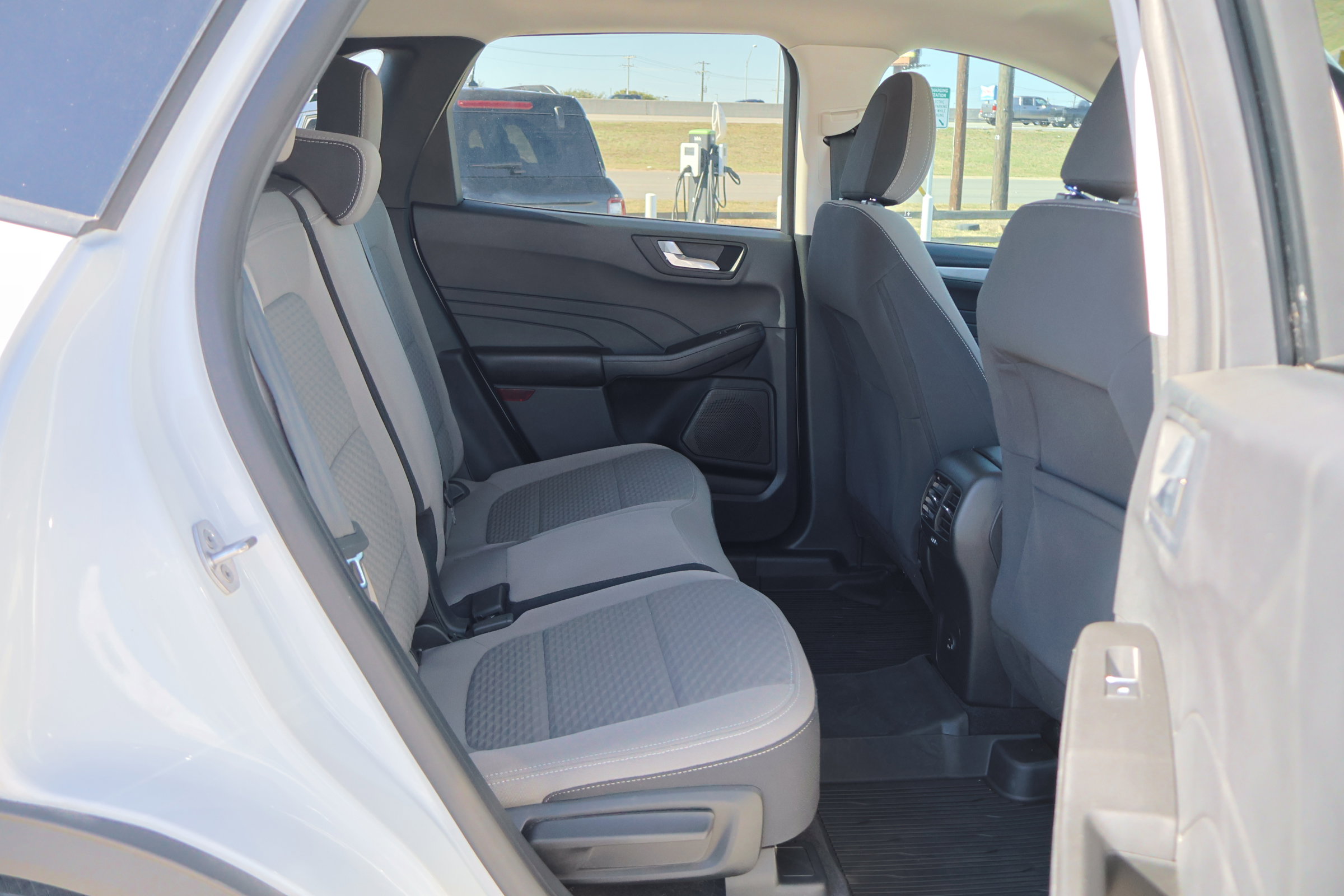 Certified 2021 Ford Escape SE w/ Cold Weather Package image 28