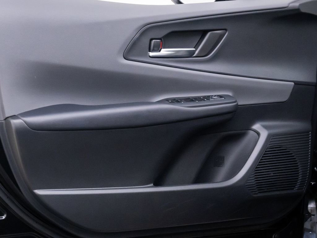 Used 2024 Toyota Prius XLE image 12