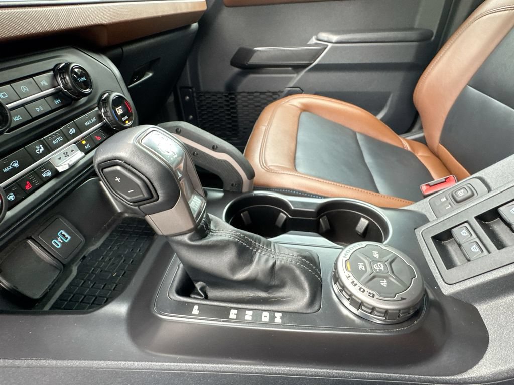 Used 2024 Ford Bronco Outer Banks AWD/4WD image 22