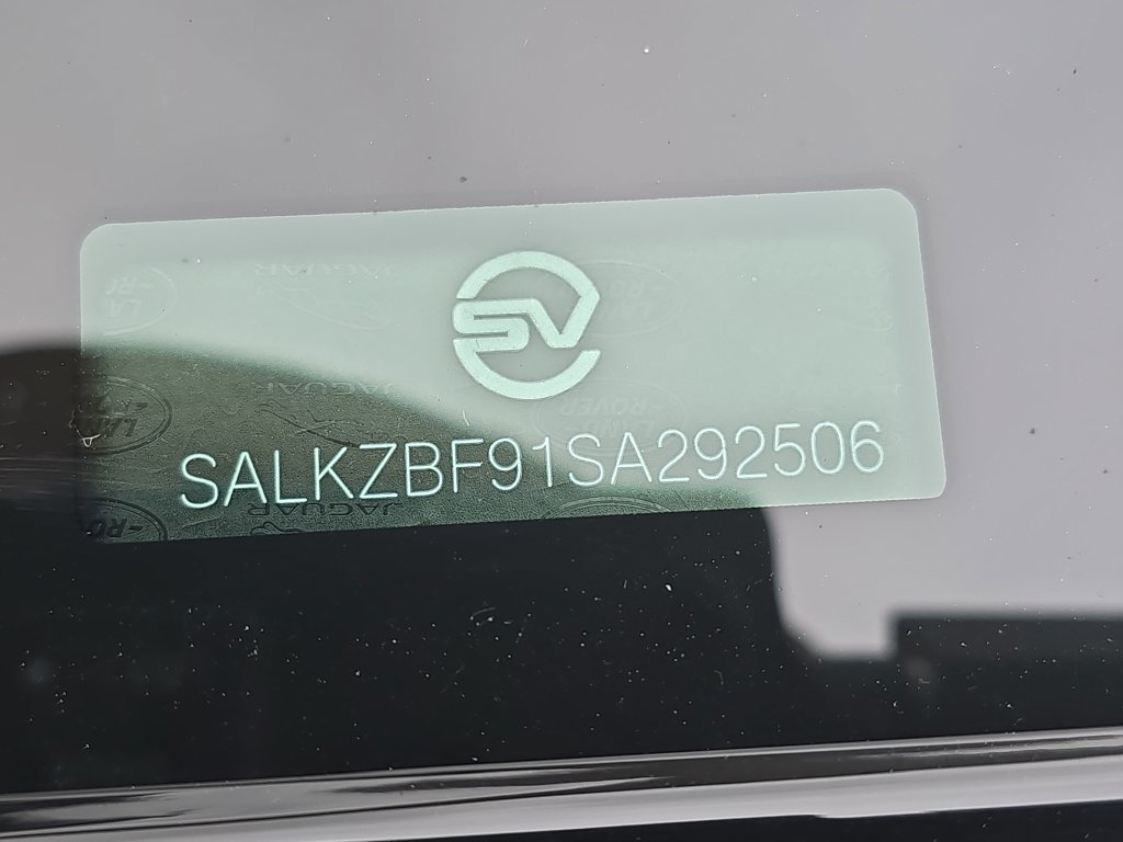 New 2025 Land Rover Range Rover SV AWD/4WD image 37
