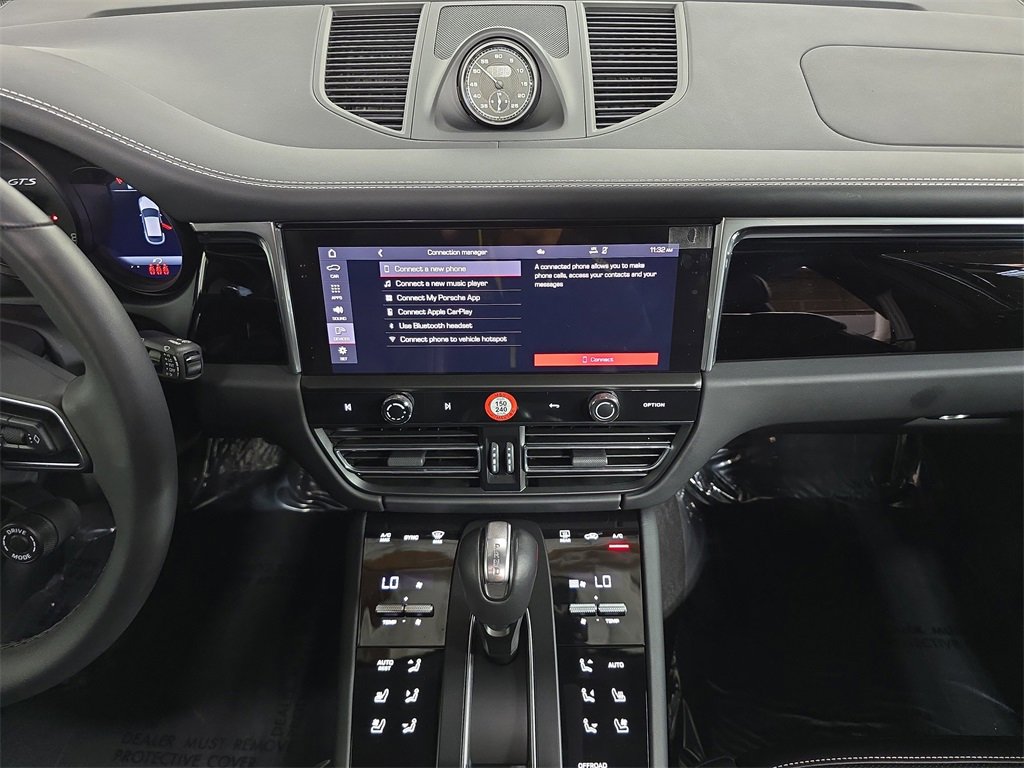 Used 2025 Porsche Macan GTS image 16