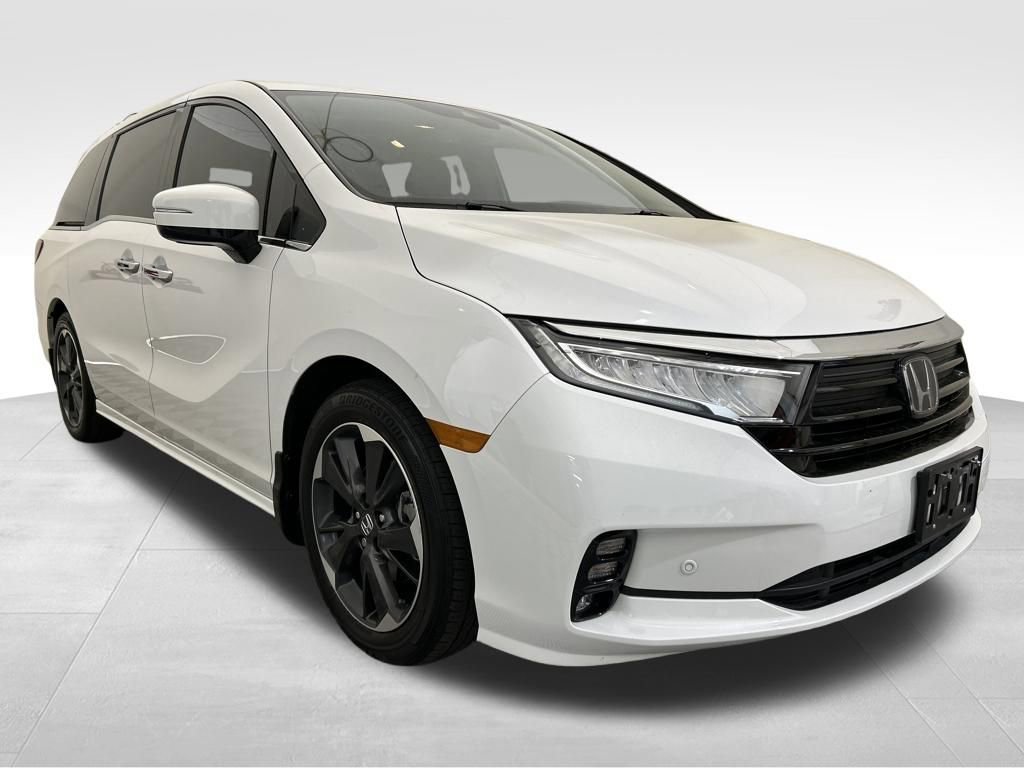 Used 2024 Honda Odyssey Elite image 7