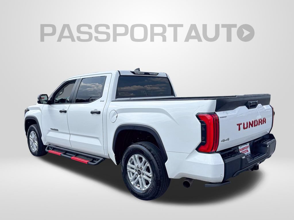 Used 2024 Toyota Tundra SR5 w/ SR5 Convenience Package AWD/4WD image 4