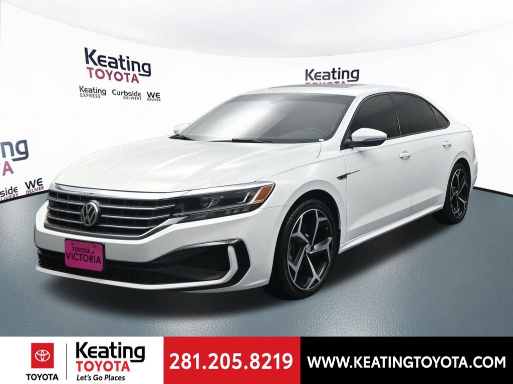 Used 2022 Volkswagen Passat 2.0T R-Line image 2