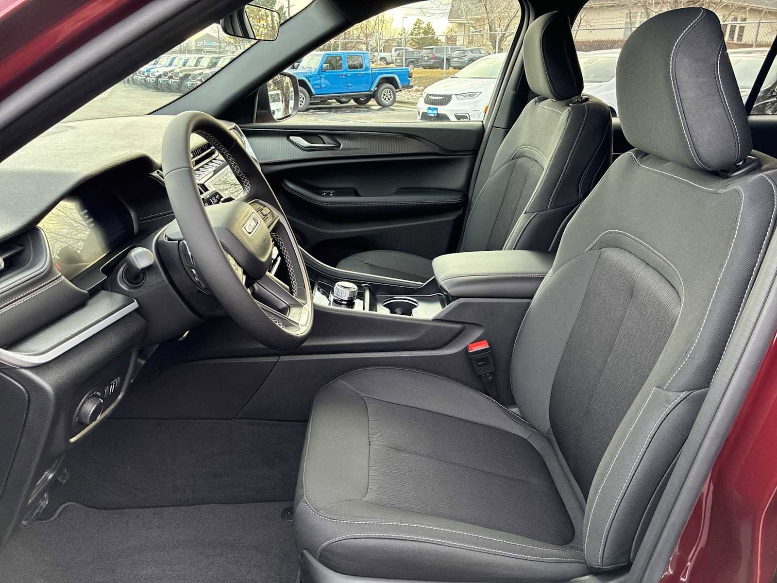 New 2026 Jeep Grand Cherokee L Laredo image 13