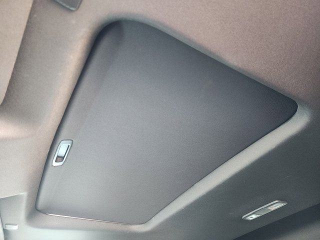 Used 2025 Chevrolet Silverado 1500 ZR2 image 27