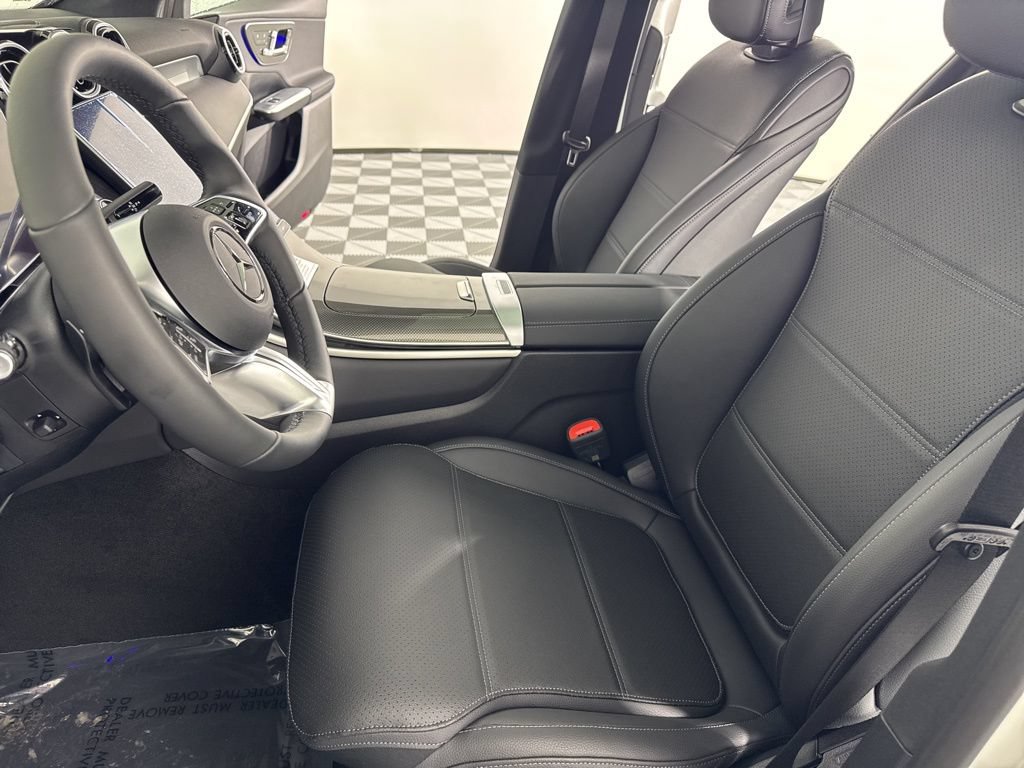 Certified 2026 Mercedes-Benz GLC 300 4MATIC image 18