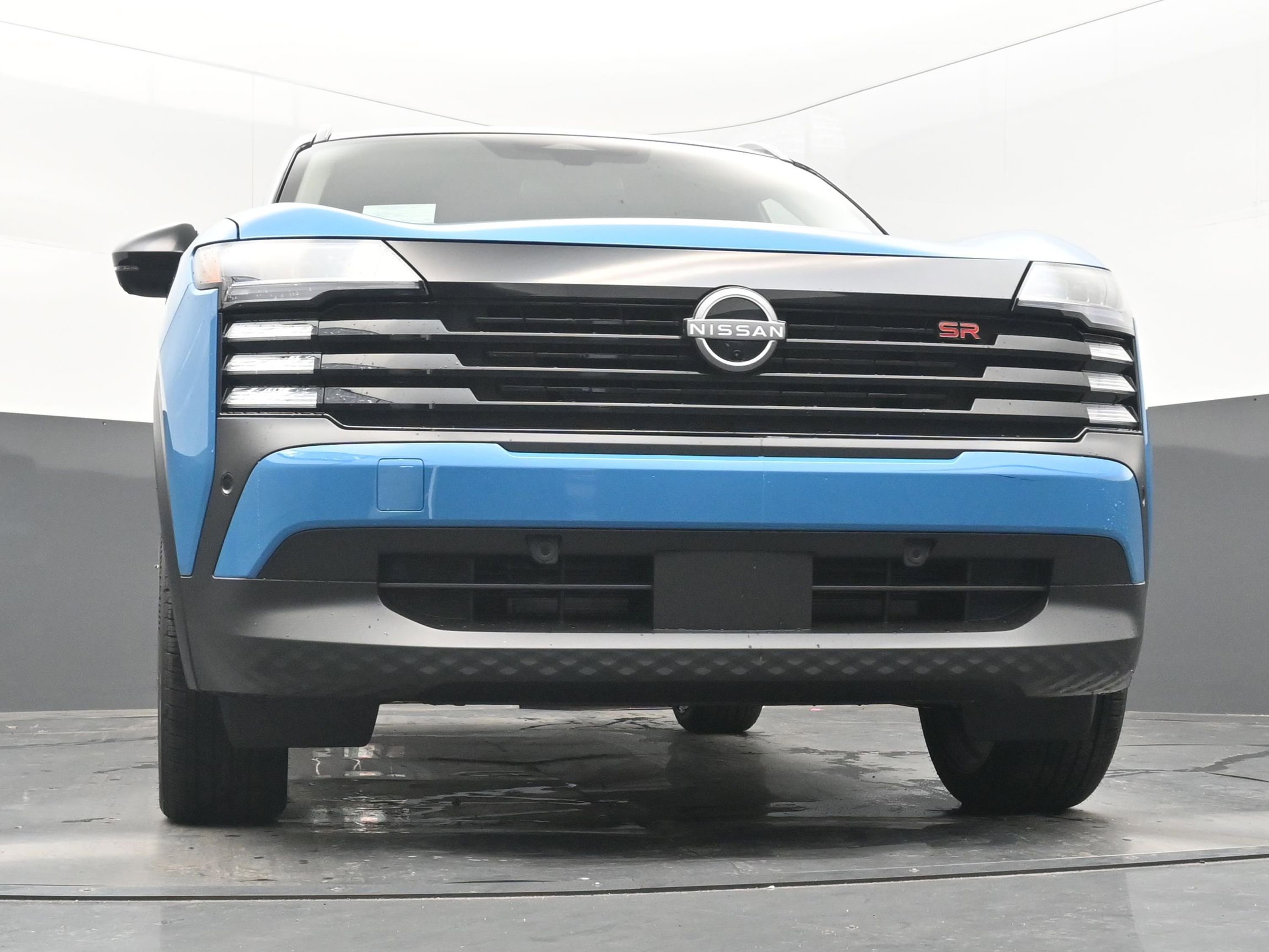 Certified 2025 Nissan Kicks SR image 23