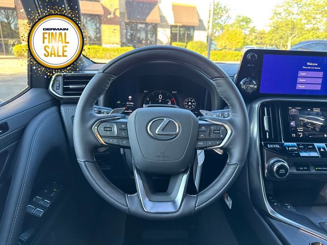 New 2025 Lexus LX 700h Luxury image 18