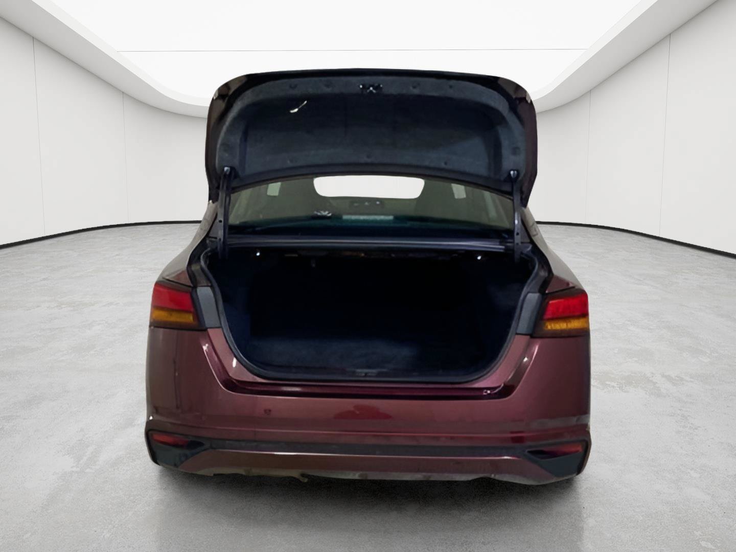 Used 2024 Nissan Altima 2.5 SV FWD image 30
